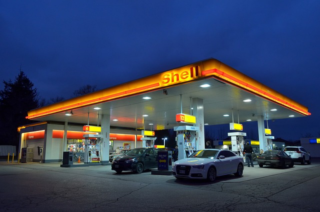 ガソリンスタンドの写真